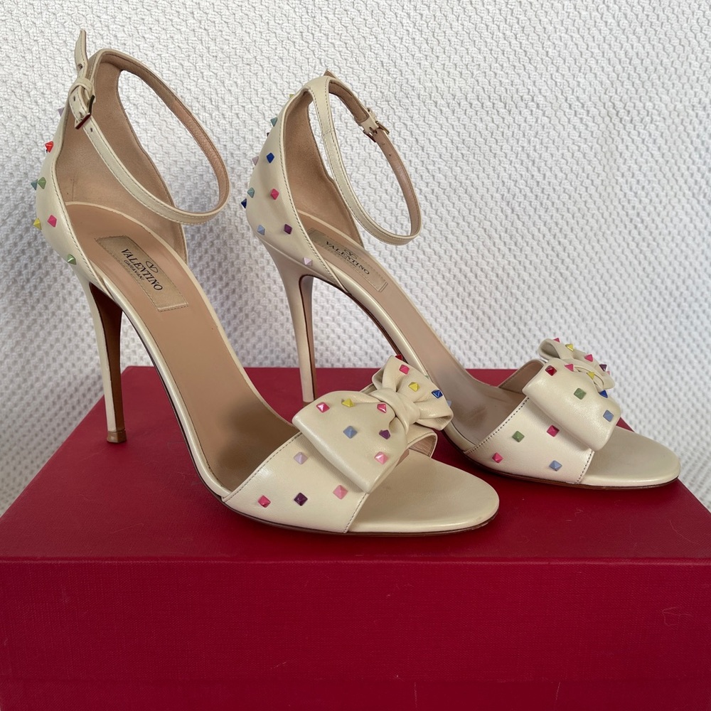 Valentino Garavani Rainbow Rockstud Bow Sandals